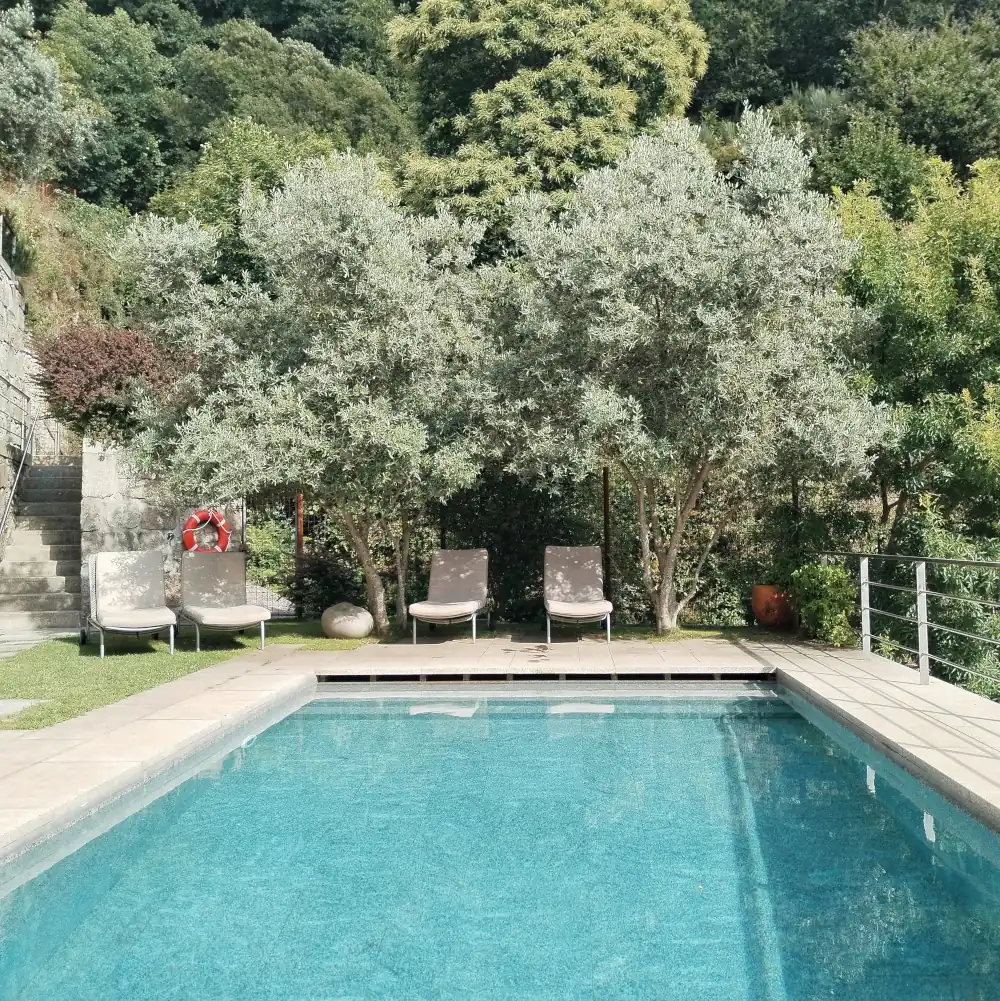 The Offline Hotel – Partnerhäuser in Portugal Casas da Lapa pool The Offline Hotel – Partnerhäuser in Portugal Casas da Lapa pool